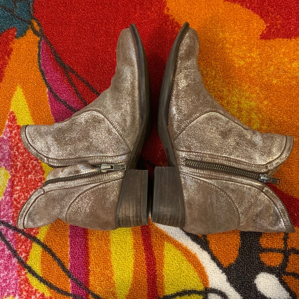 Booties - Picture 4 of 4